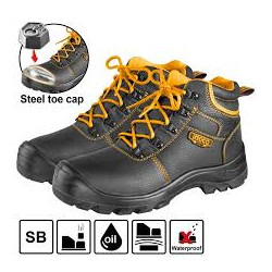 SAFETY BOOT - DECK size-44